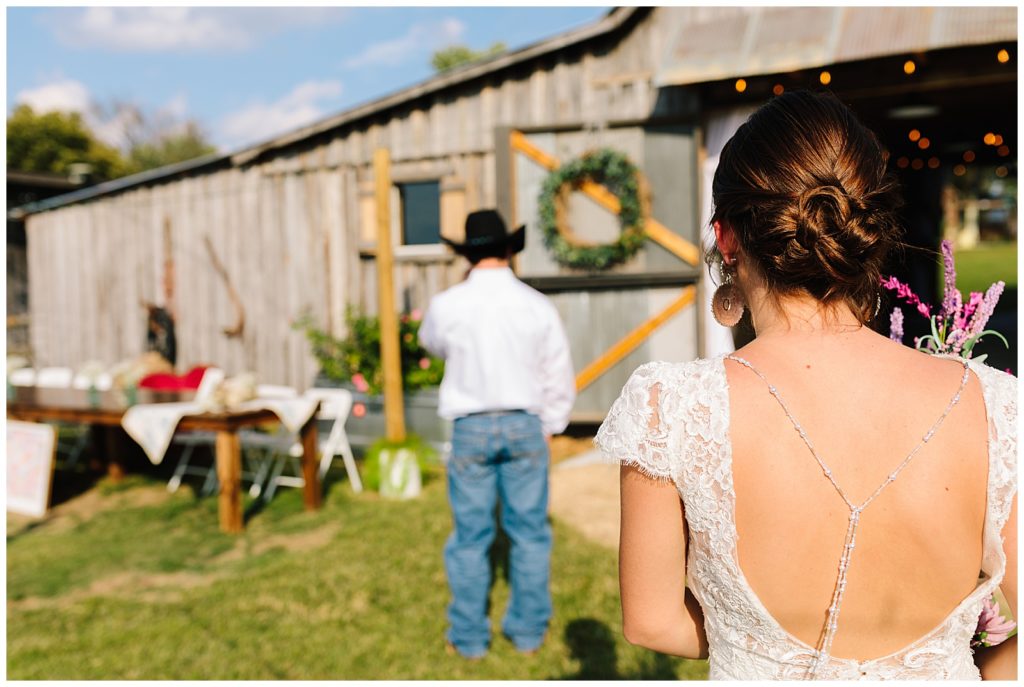 Plan The Perfect Wedding Day Timeline - Natalie Nichole Photography