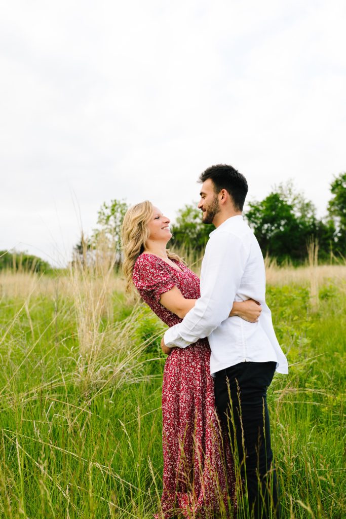 Adventurous couples photoshoot at Shawnee Mission Park. Engagement photos for the laid back couple in love in the Kansas City Area