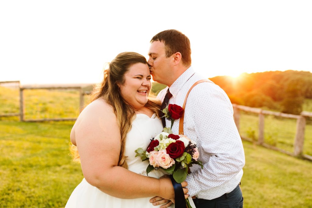 summer wedding at The Barn at Cricket Creek, Kansas City wedding photographer, sunset wedding photos, bride and groom, midwest wedding, rolling hills, country wedding, southern charm