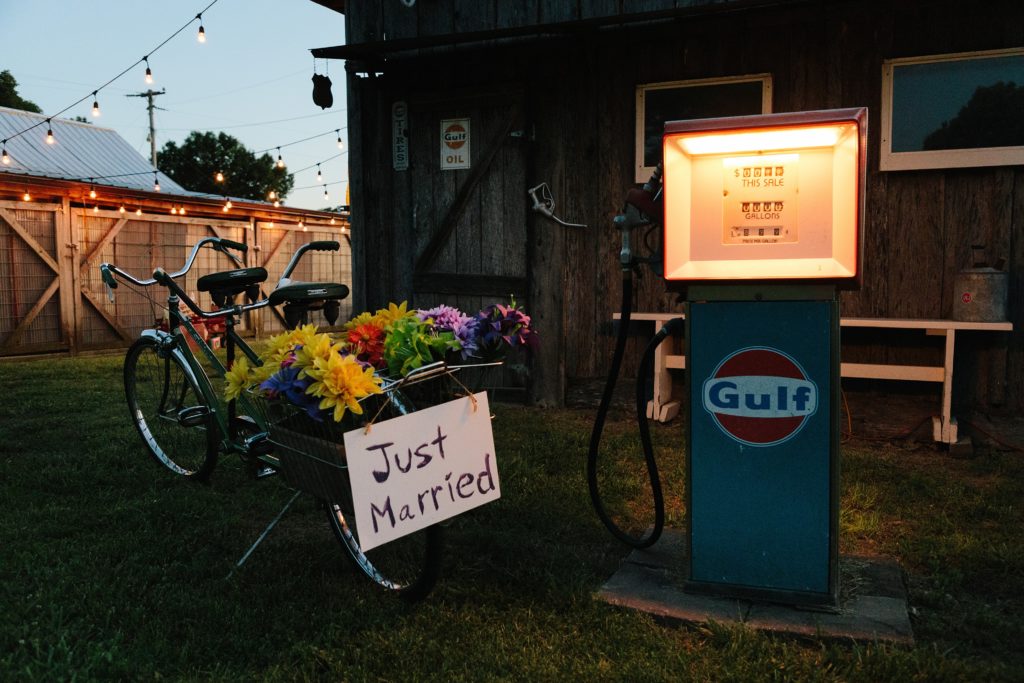 summer wedding at The Barn at Cricket Creek, Kansas City wedding photographer, wedding details, just married bike, getaway bike