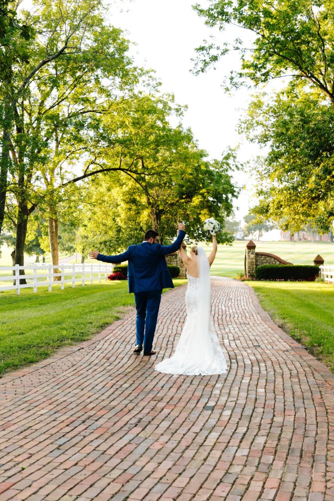 Summer Wedding at Mildale Farm, Natalie Nichole Photography, Kansas City Wedding Photographer, non traditional wedding photos, candid moments, real couple, kansas city wedding