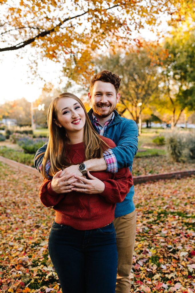 fall date ideas, pizza in the park, pizza picnic, pizza photoshoot, engagement session ideas, what to do at your engagement photos, chill couple, unique couple, adventurous couple, laid back couples photos, lawrence kansas, rock chalk, mass street, lawrence date ideas