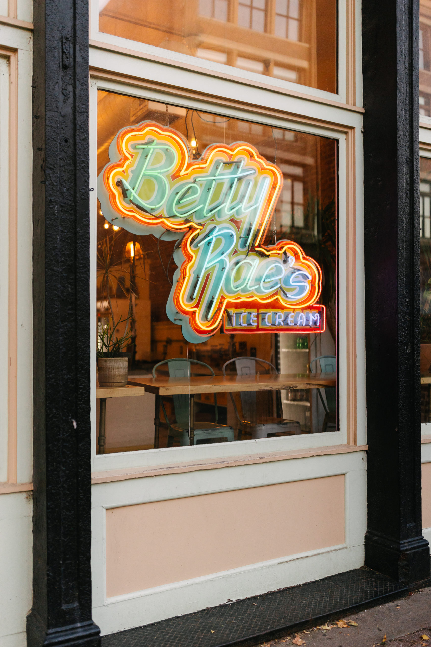 Kansas City Date Night Ideas Kansas City Wedding Photographer